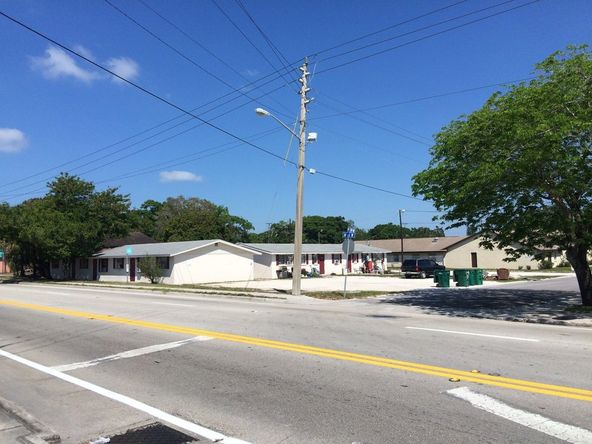530 10th St W, Palmetto, FL 34221
